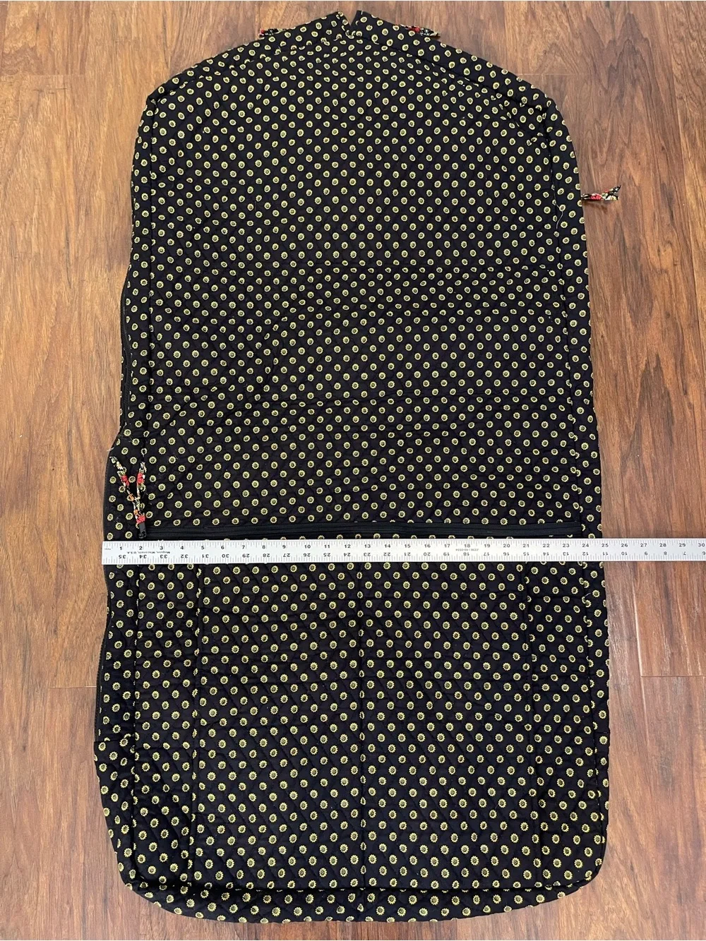 Vera Bradley Sunflower Floral Travel Garment Bag – Black Quilted, Daisy Trim